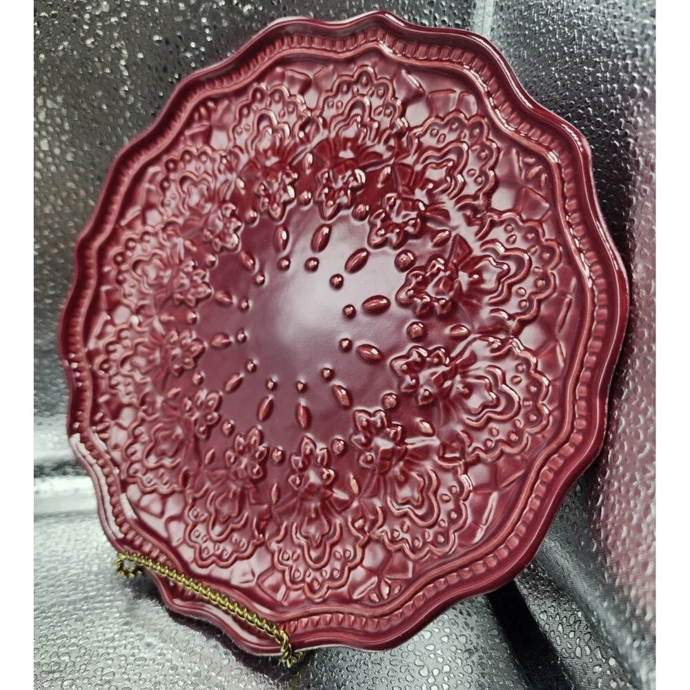 Pioneer Woman ~ Red ~ FARMHOUSE LACE Stoneware Salad Plates (Set of 3) READ!!